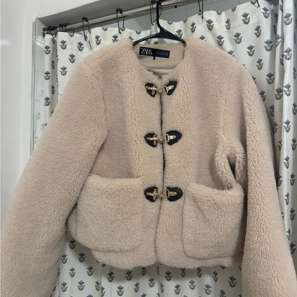 Zara Jackets & Blazers - Zara Women's Cream Teddy Jacket with Buckle Closure
